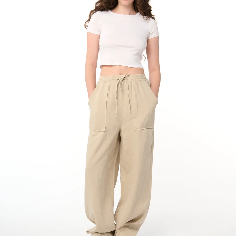 Blank NYC Stepping Out Beige Drawstring Wide-Leg Linen Pants